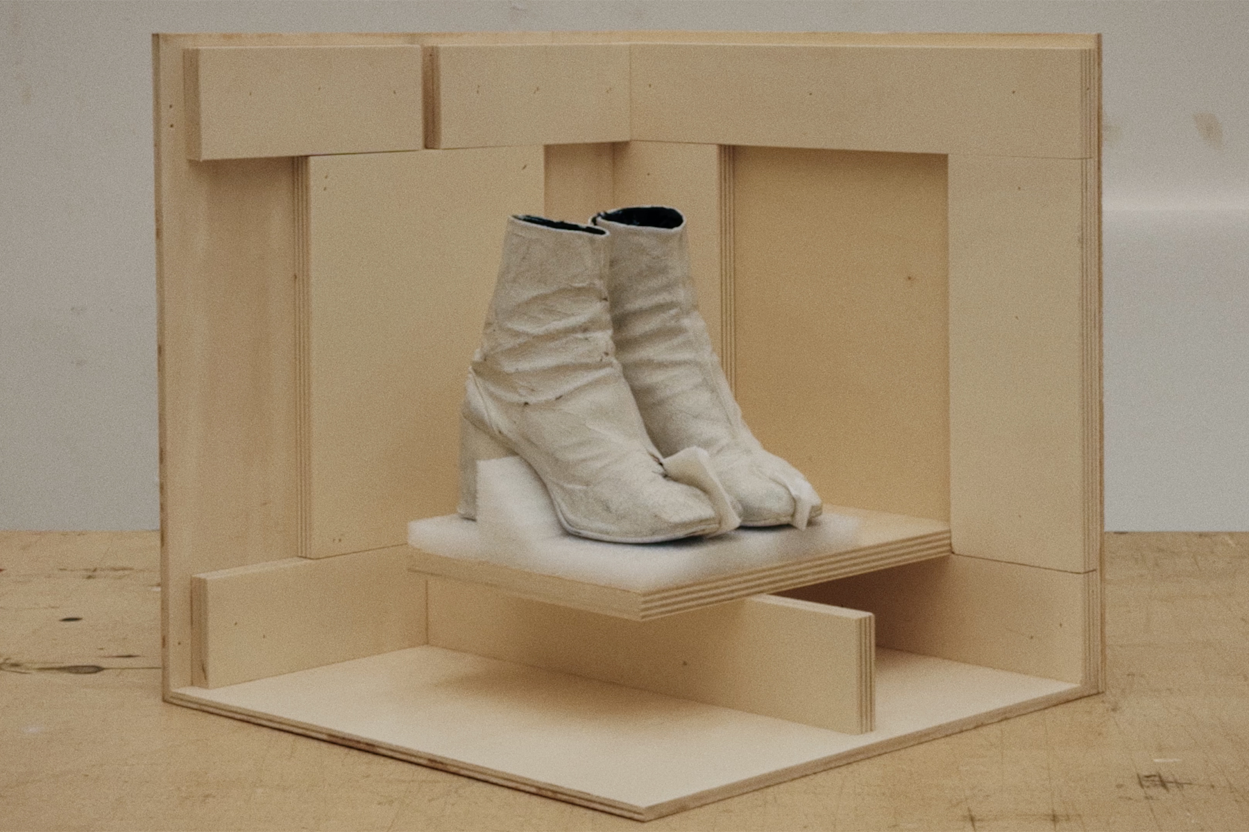 Tabi Maison Margiela Produzione A Tabi Film