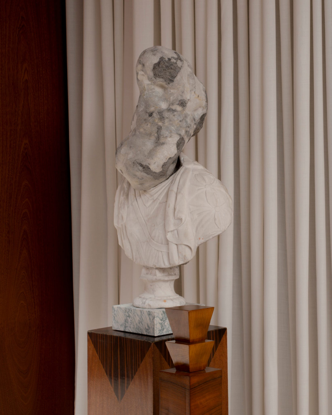 Théo Mercier Headless Power 2025 Saint Laurent via montenapoleone milano