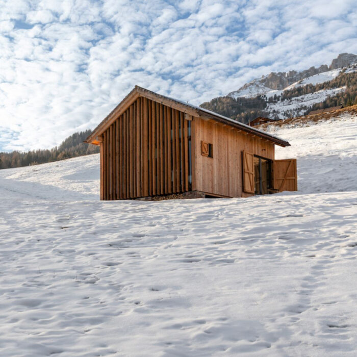 chalet design vecchio fienile Dolomiti BE Your Private View