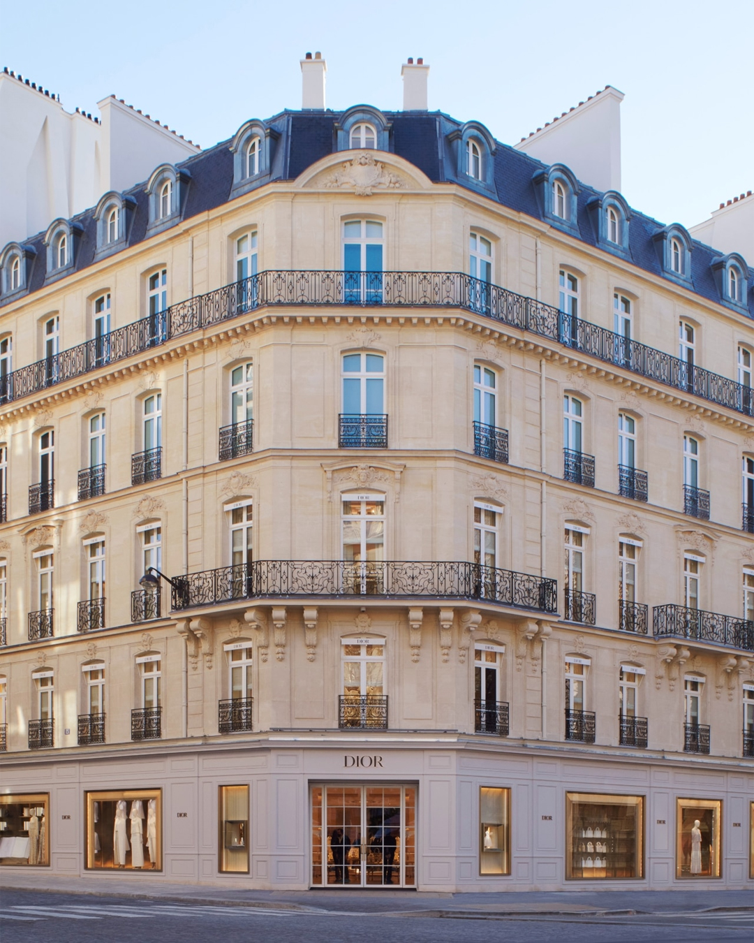 Christian Dior headquarter Parigi