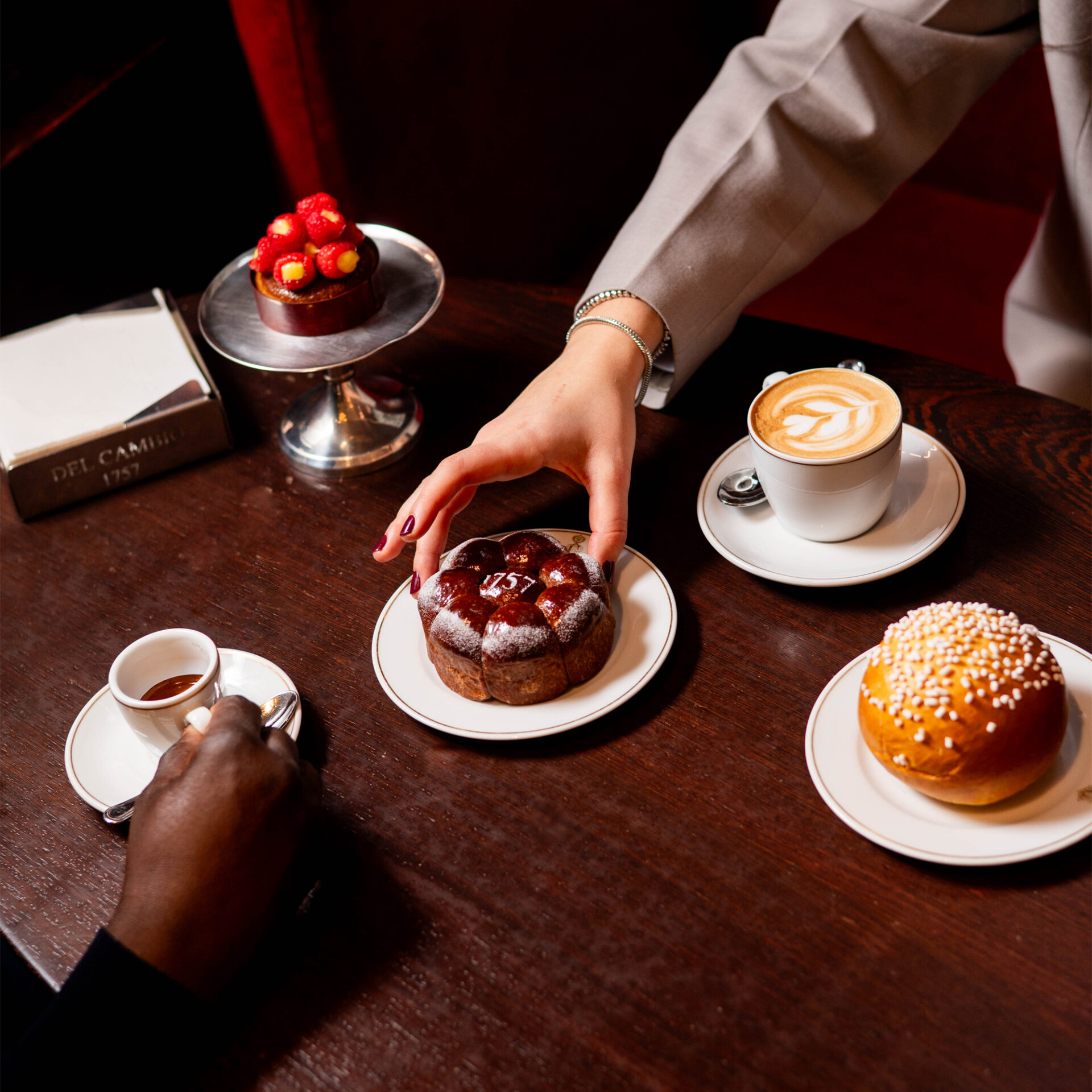 Colazione Torino Viennoiserie Brioches Farmacia Del Cambio