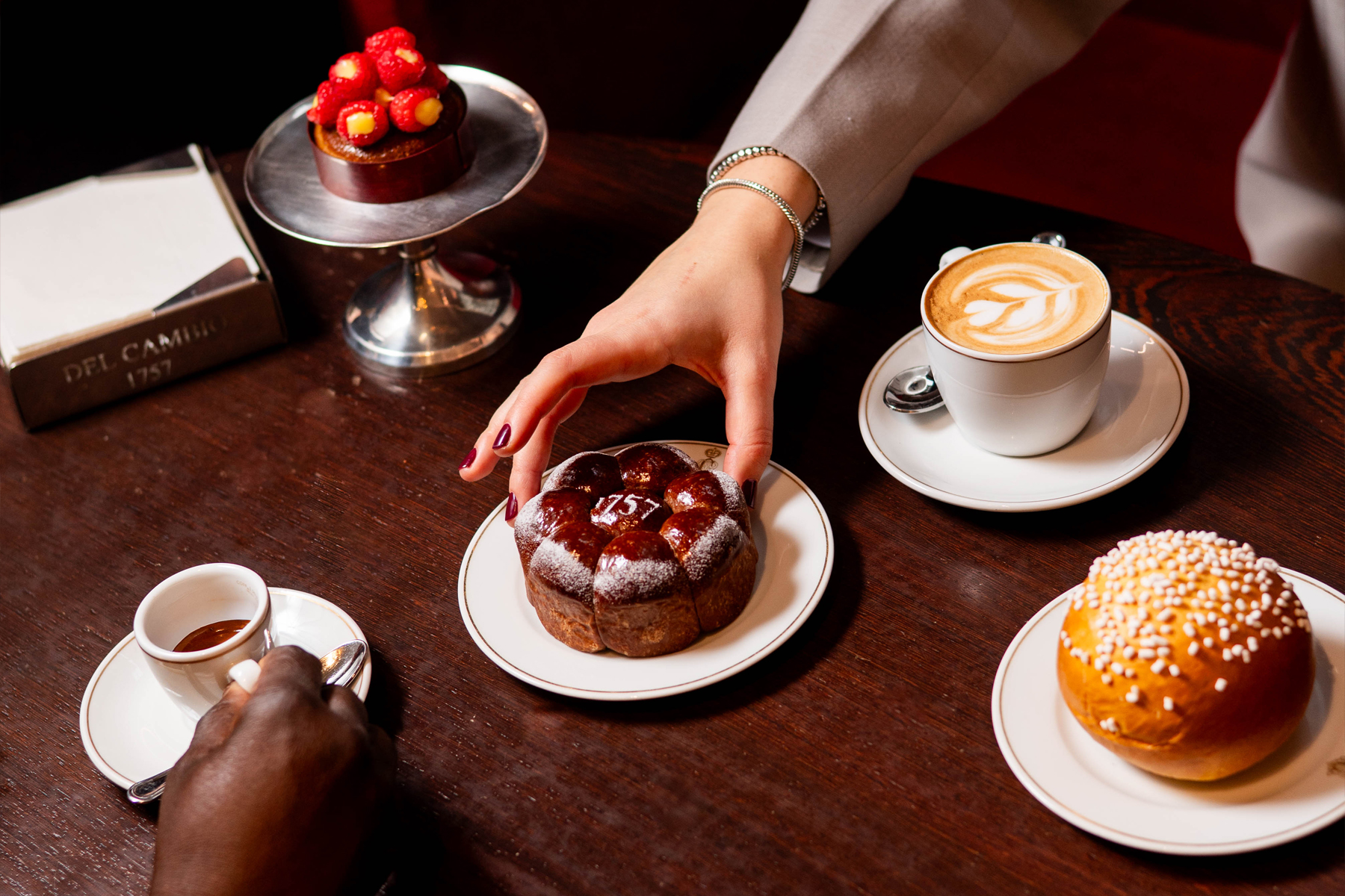 Colazione Torino Viennoiserie Brioches Farmacia Del Cambio