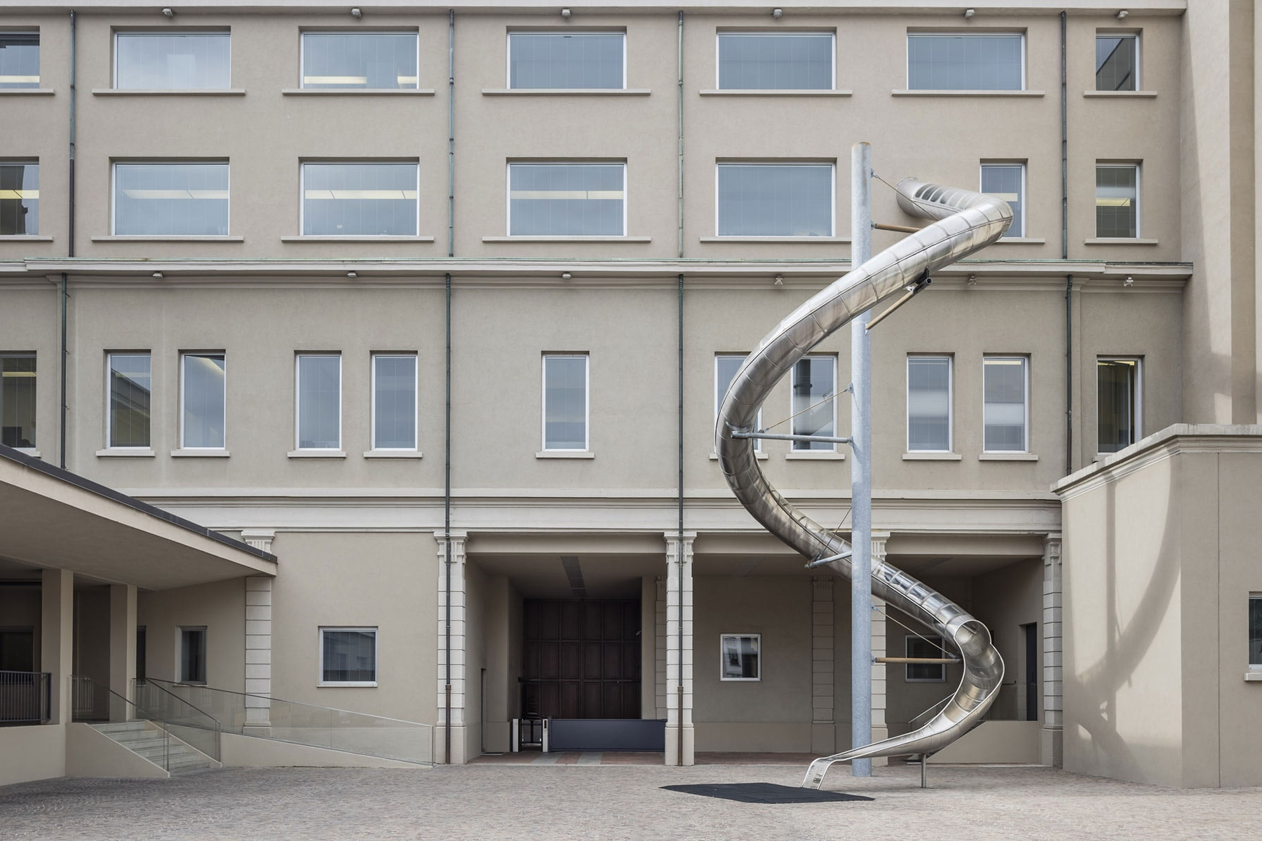 Prada headquarter Milano