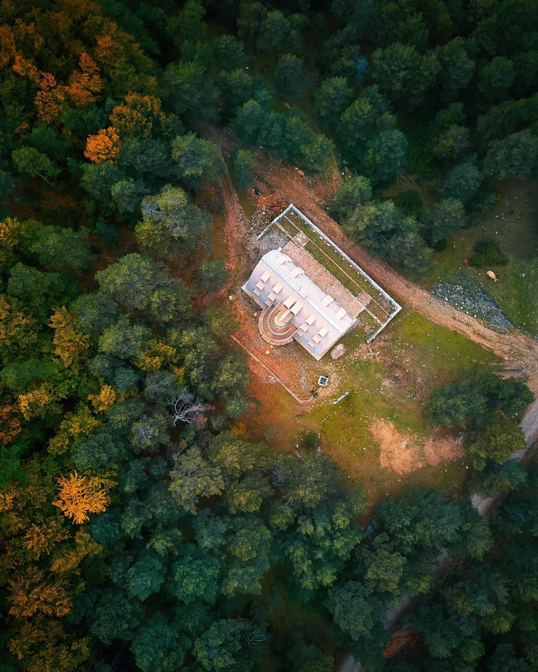 Xalet del Catllaràs Antoni Gaudí casa Pirenei Barcellona Spagna