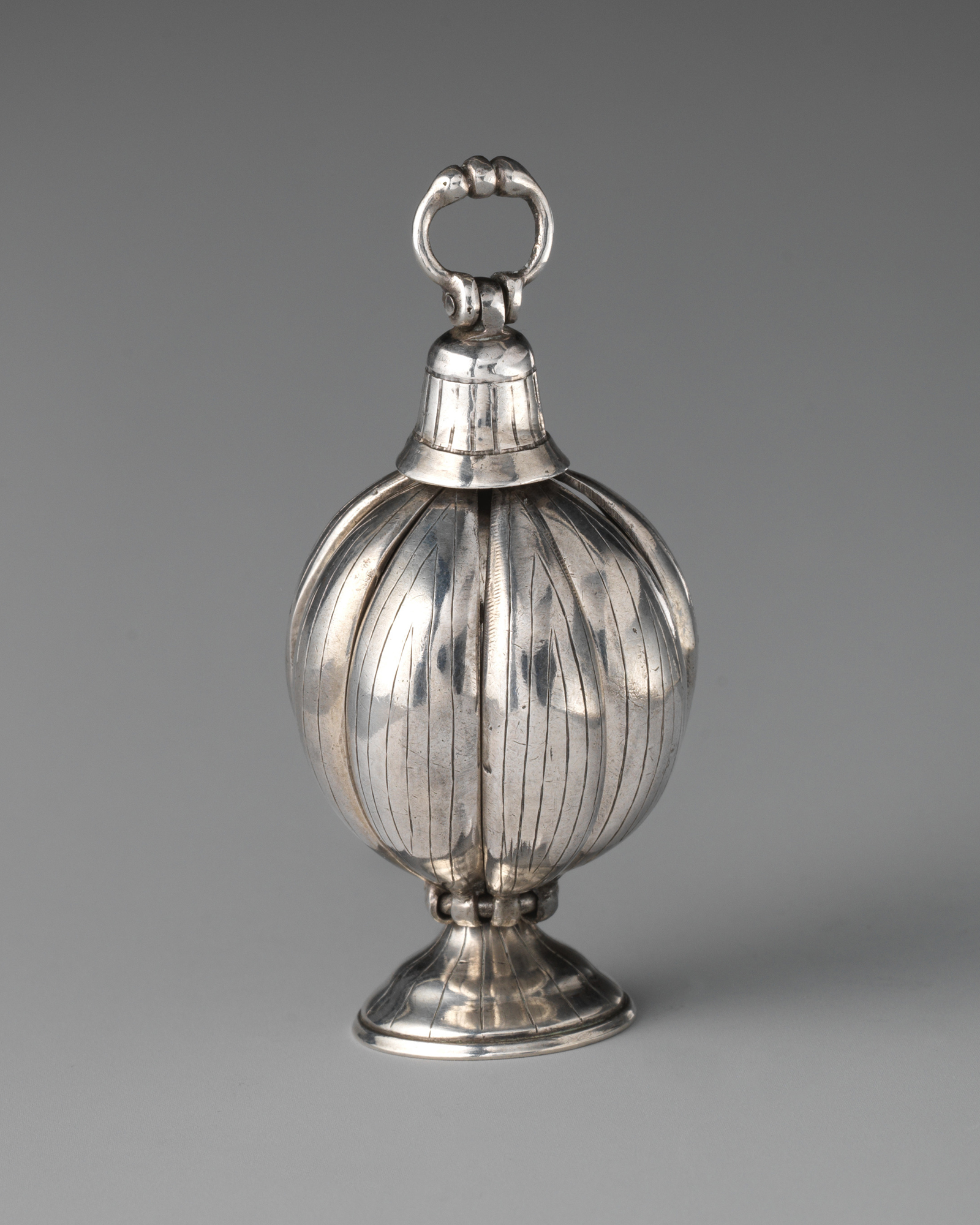 Pomander Perfume Pendants 1700