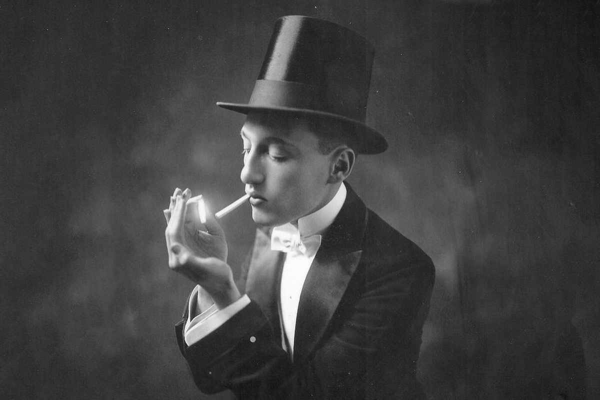 Smoking Tuxedo nascita storia history origini