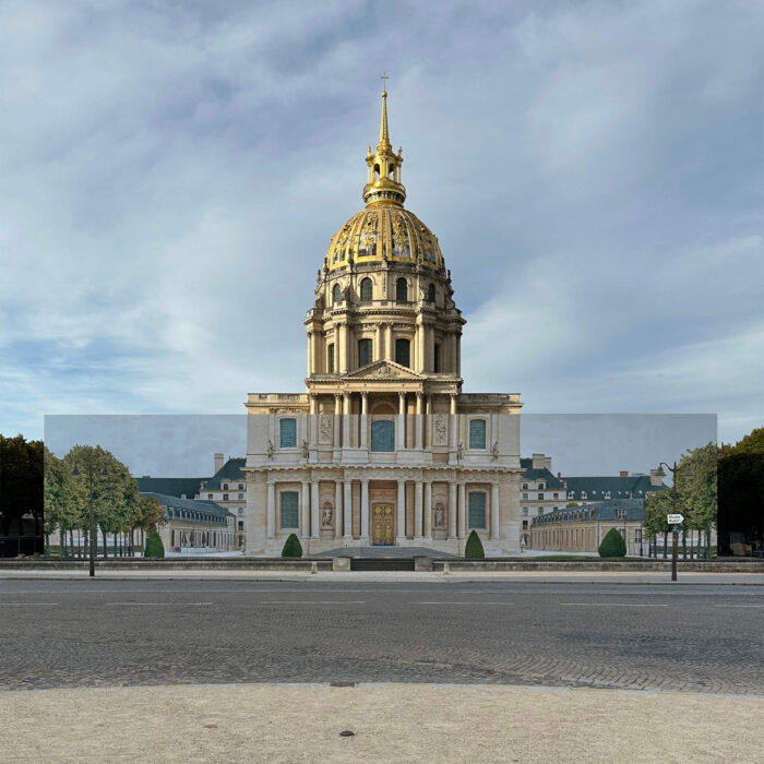 ingresso sfilata moda Balenciaga SS24 Cour de Dôme des Invalides