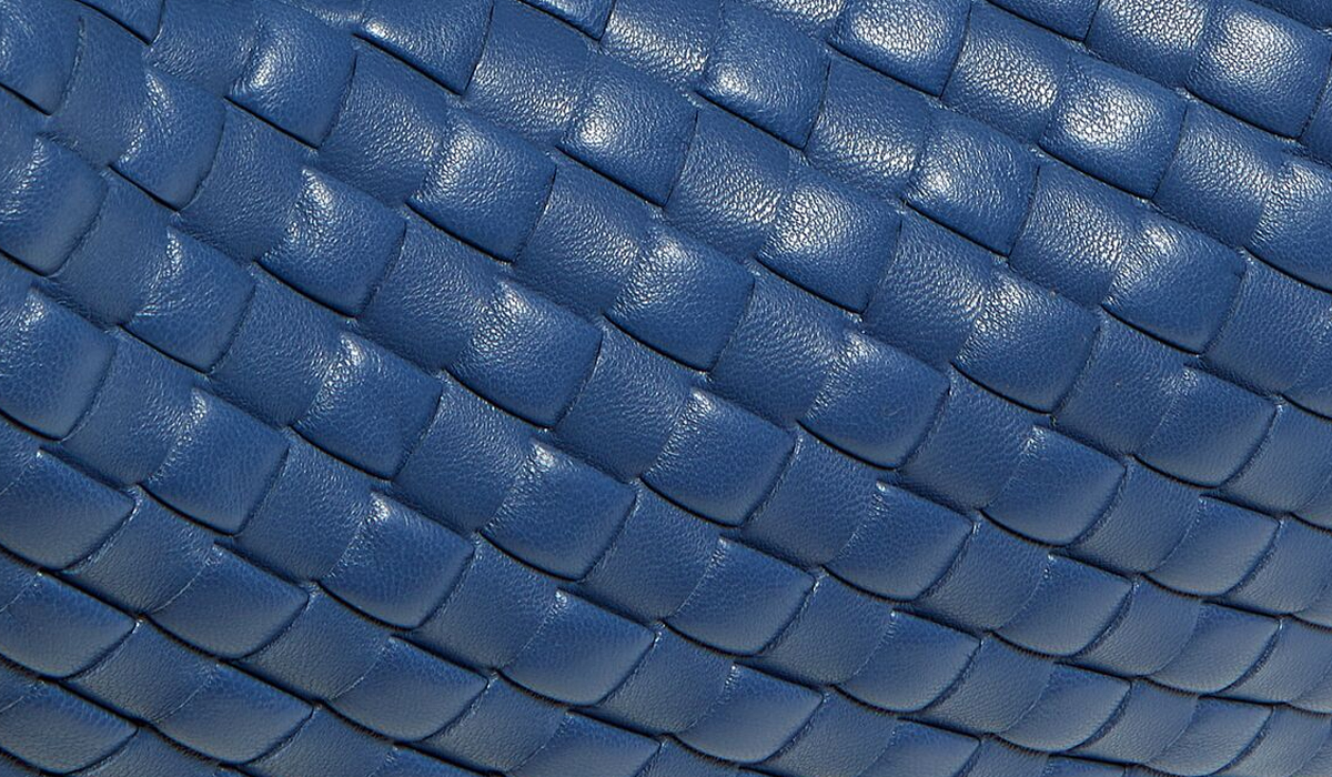 Blue Venezia colore Bottega Veneta