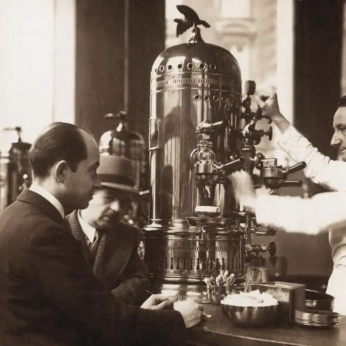 Macchina del caffè invenzione storia Torino