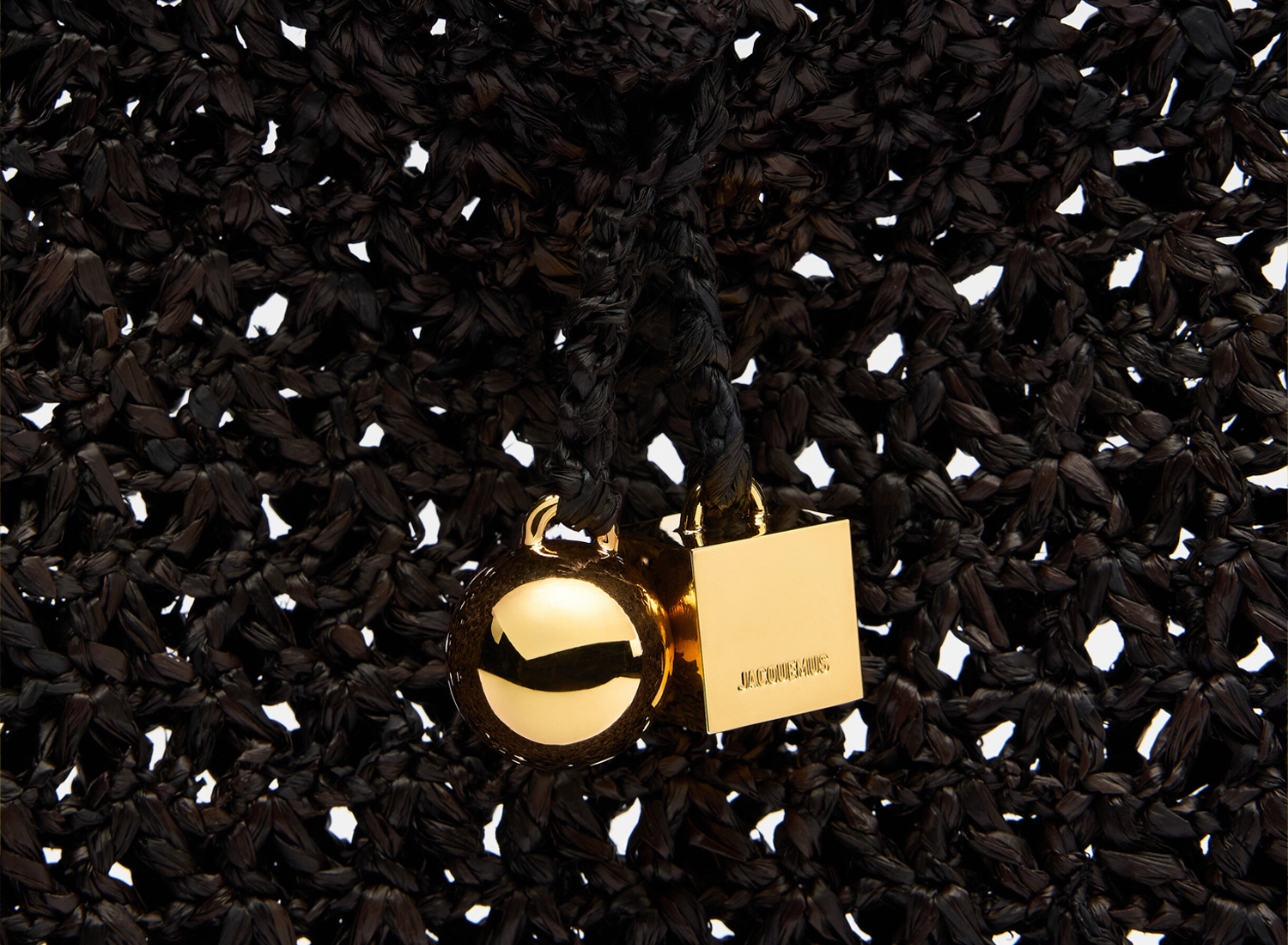 Rafia Jacquemus tessuti lavorazioni