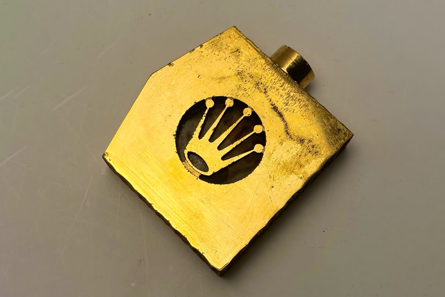 Rolex profumo parfum perfume Perpetually Yours history storia