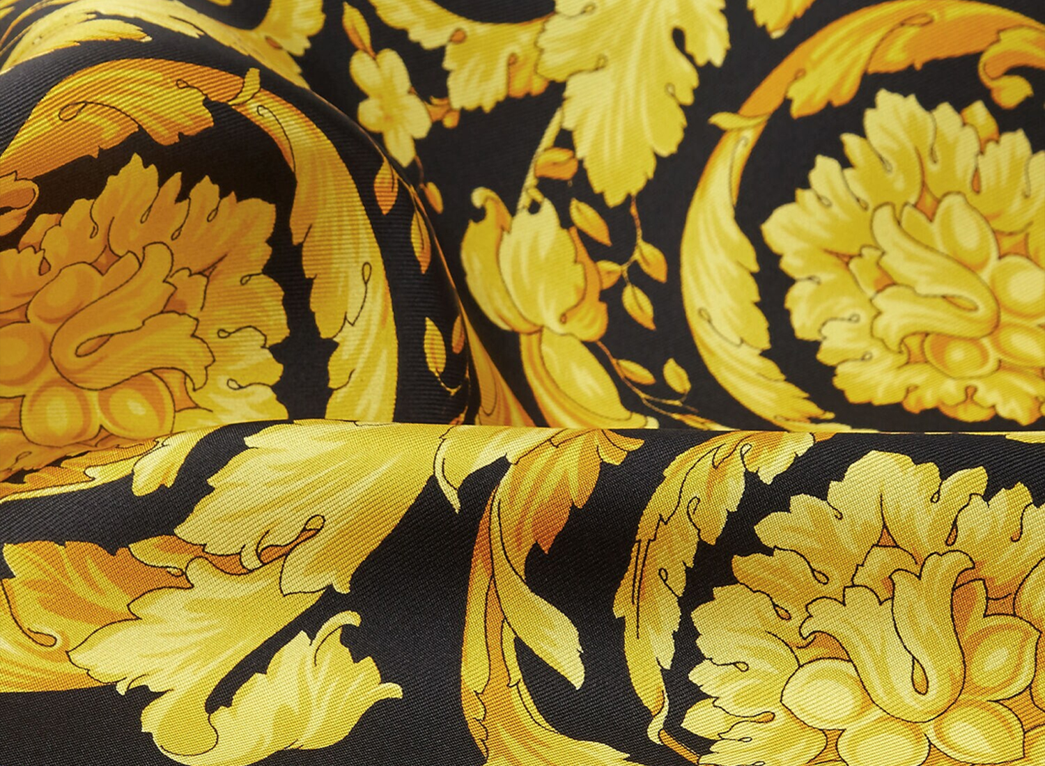 Seta Barocca Stampata Versace tessuti lavorazioni