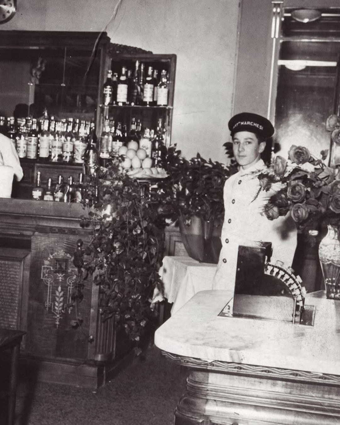 Marchesi 1824 pasticceria storia Milano history