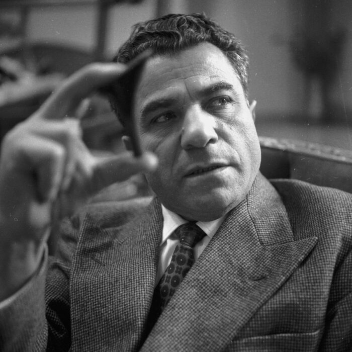 Salvatore Ferragamo Zeppa storia scarpa Anti-sanzione