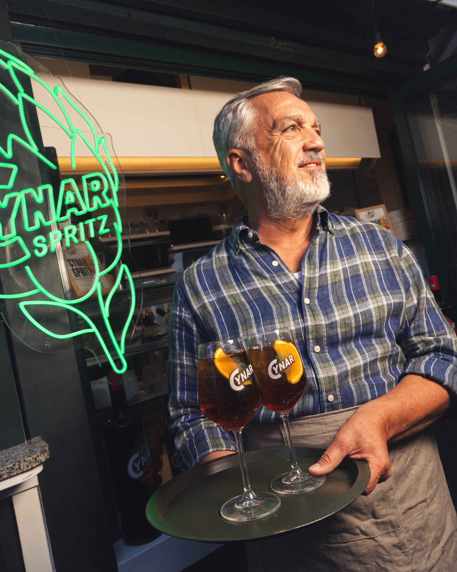 Cynar Spritz campagna 2026 Contro il logorio della vita moderna