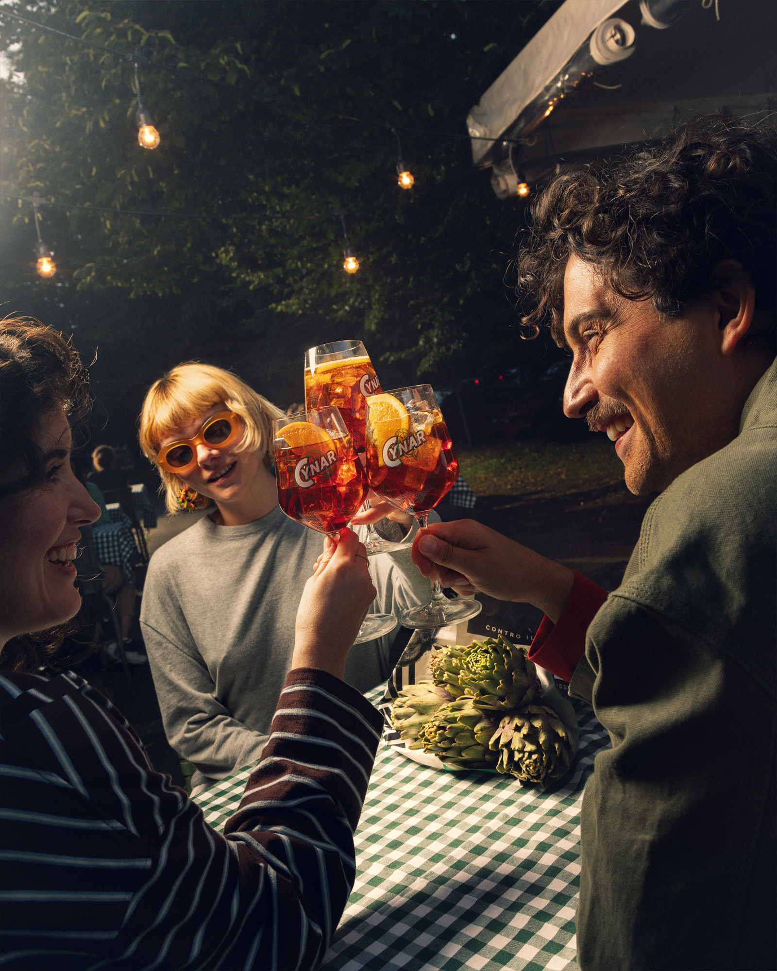 Cynar Spritz campagna 2026 Contro il logorio della vita moderna