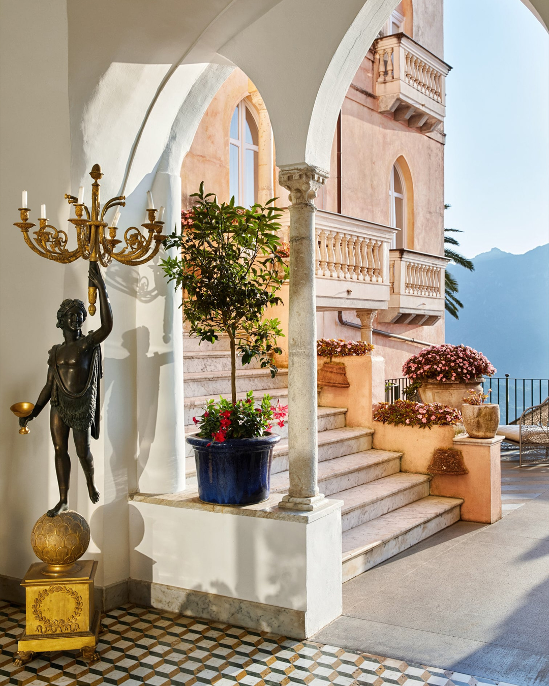 Palazzo Avino albergo rosa costiera amalfitana ravello hotel