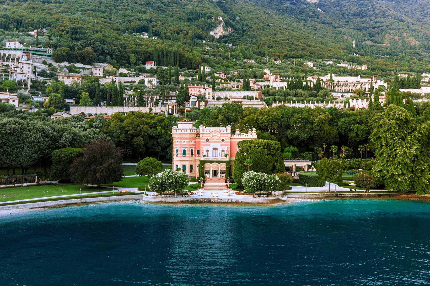 Villa Feltrinelli Lago di Garda hotel ristorante