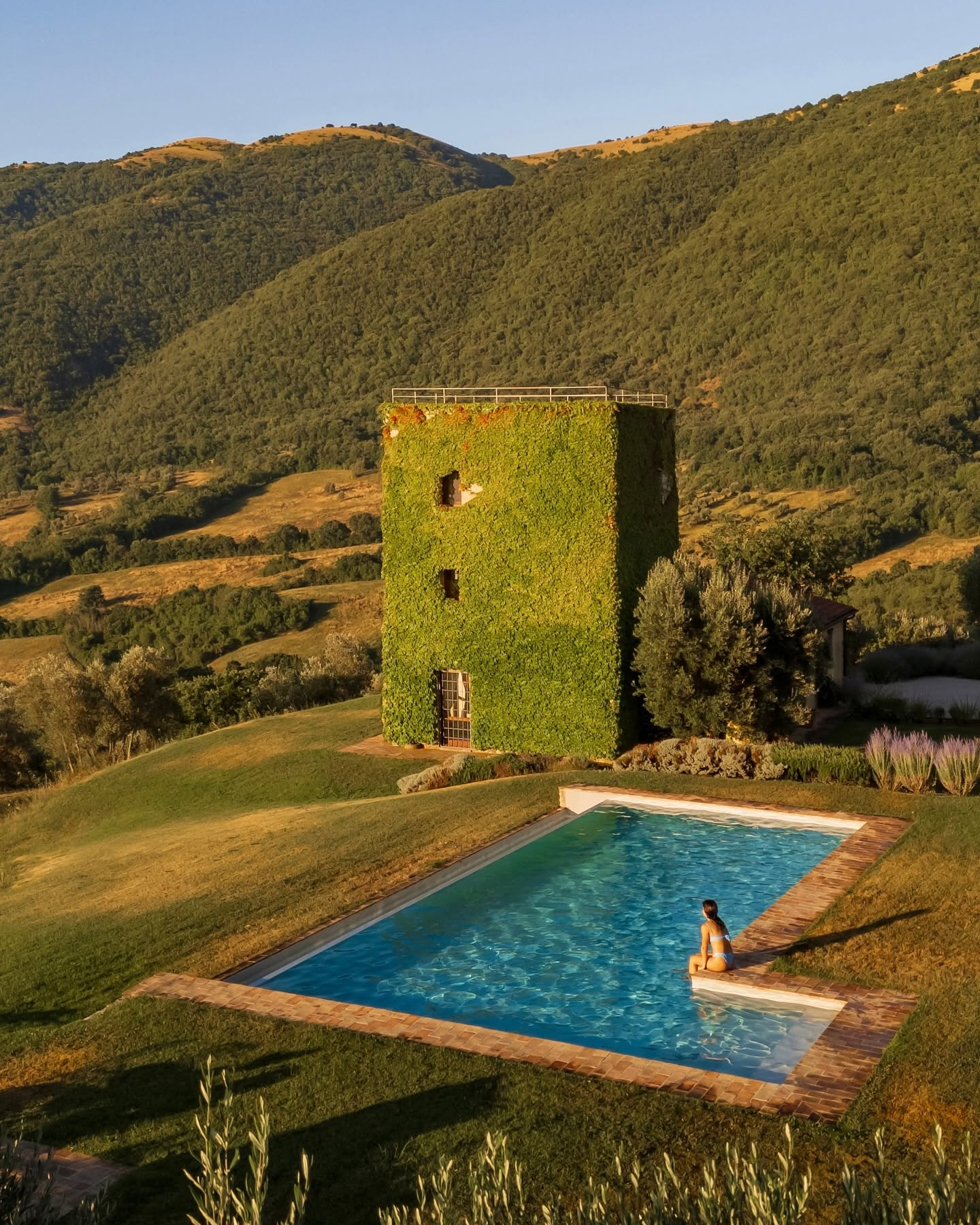 Villa Torre Tenuta di Murlo oasi di pace Umbria colline hotel
