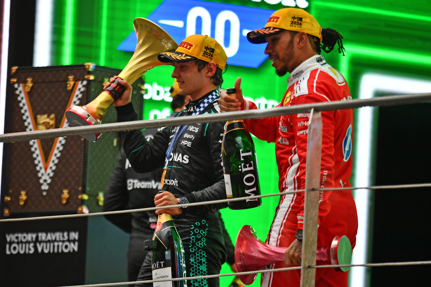 Kimi Antonelli Lewis Hamilton Champagne Formula 1 Moet & Chandon