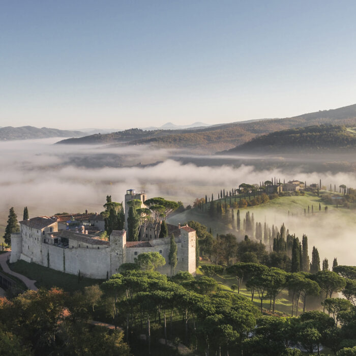 Castello di Reschio hotel resort lusso umbria toscana