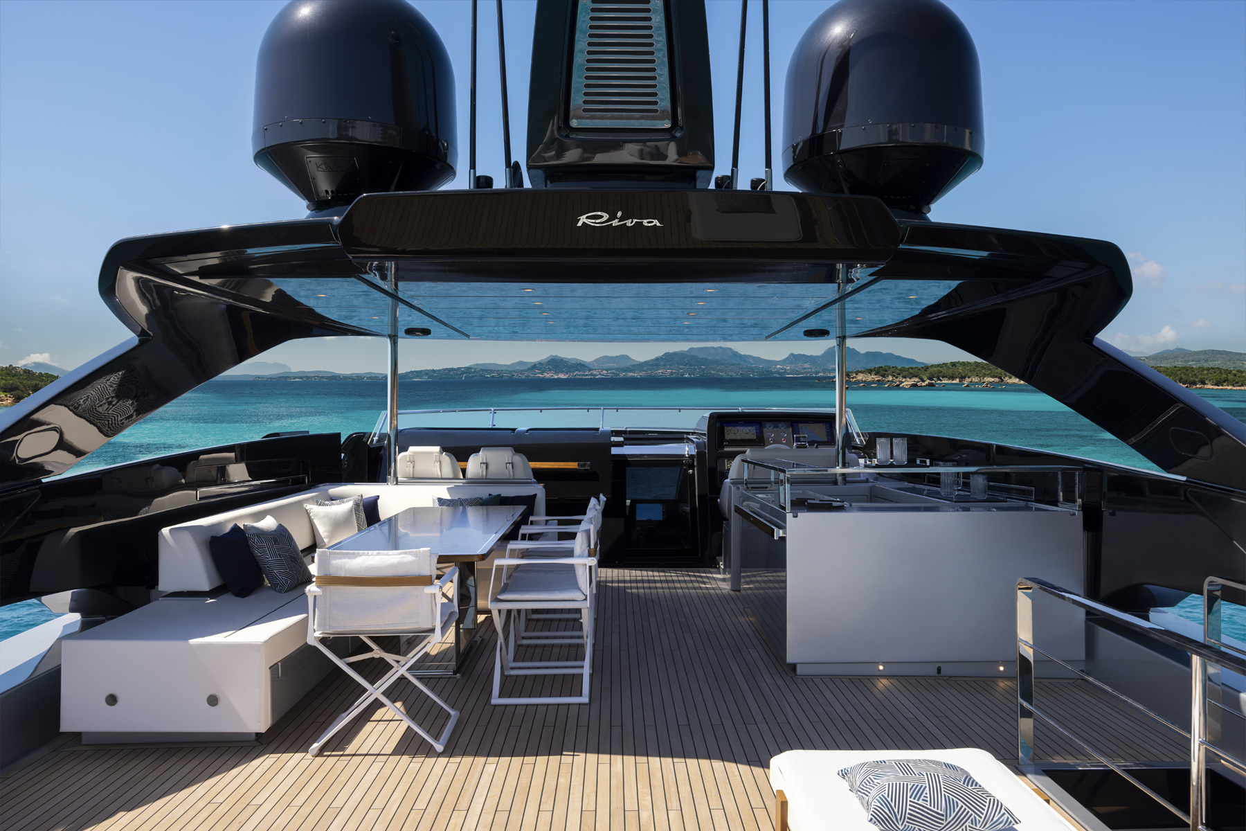 Charles Leclerc yacht Riva 102’ Corsaro Super