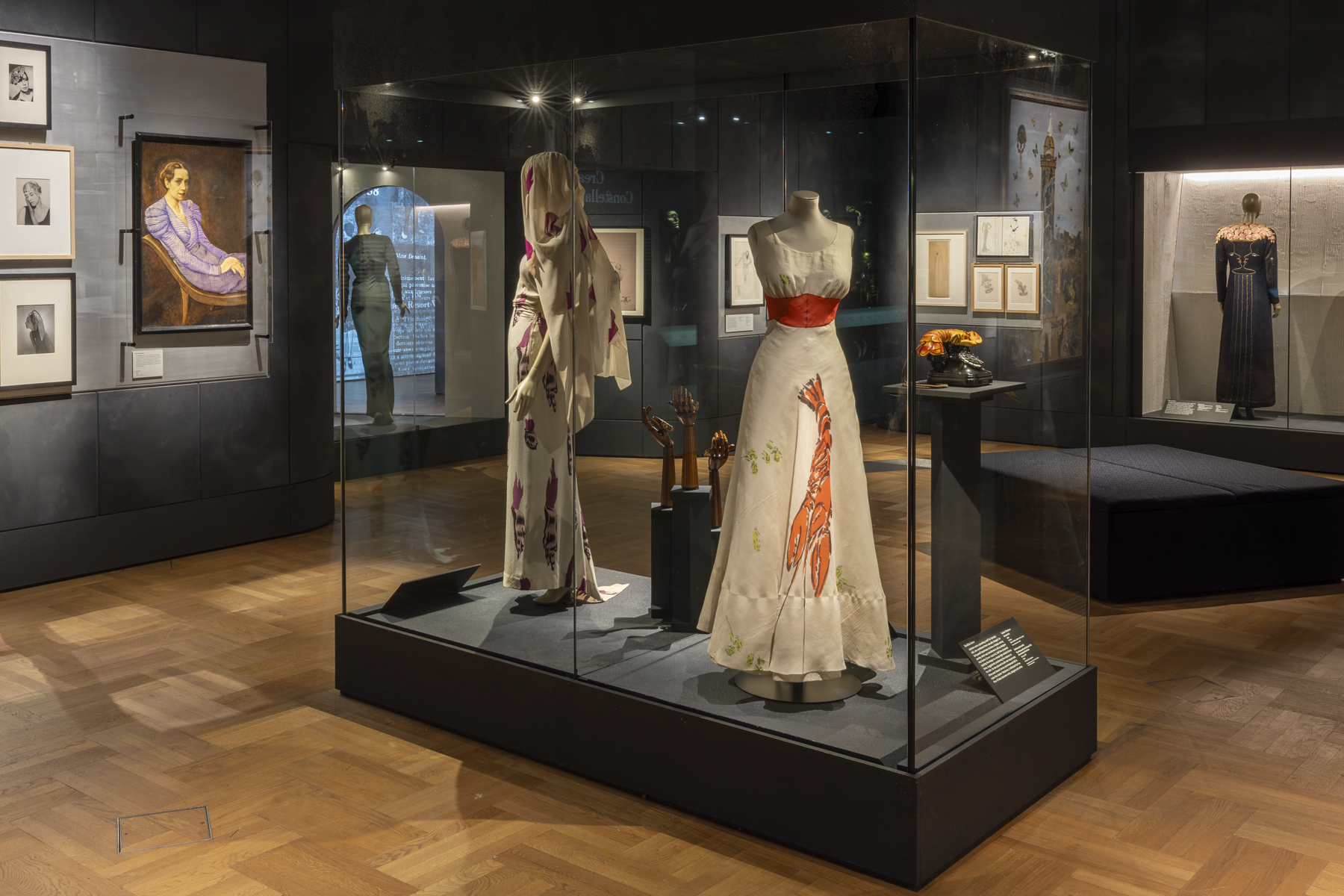 Lobster Dress Schiaparelli Salvador Dalì abito aragosta