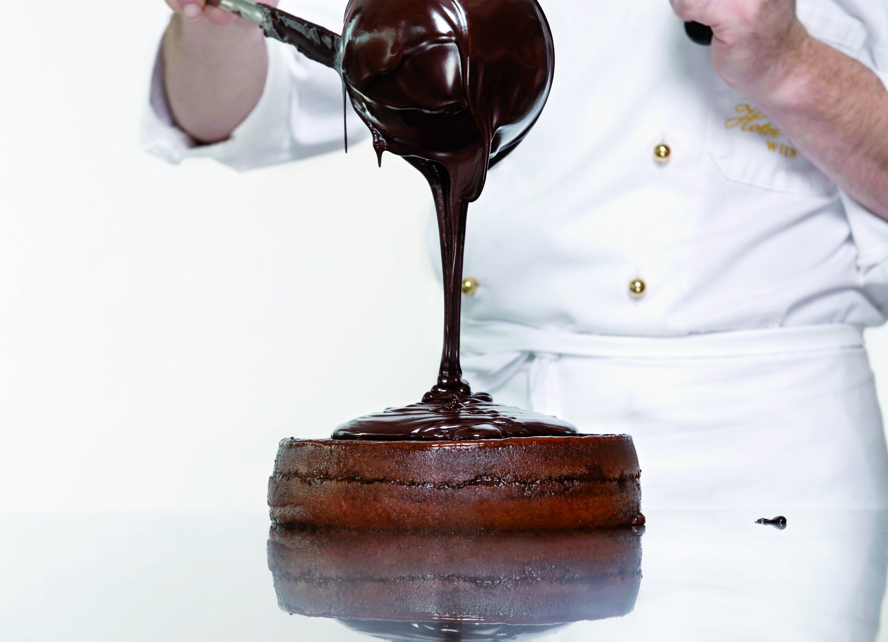 Torta Sacher storia Hotel Sacher Vienna Sachertorte histor